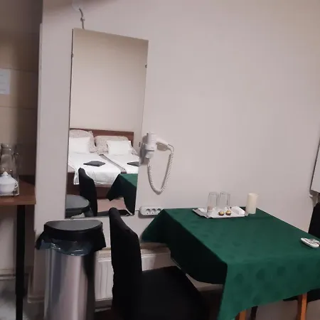 Middle Door Apartman Lejlighed Pápa